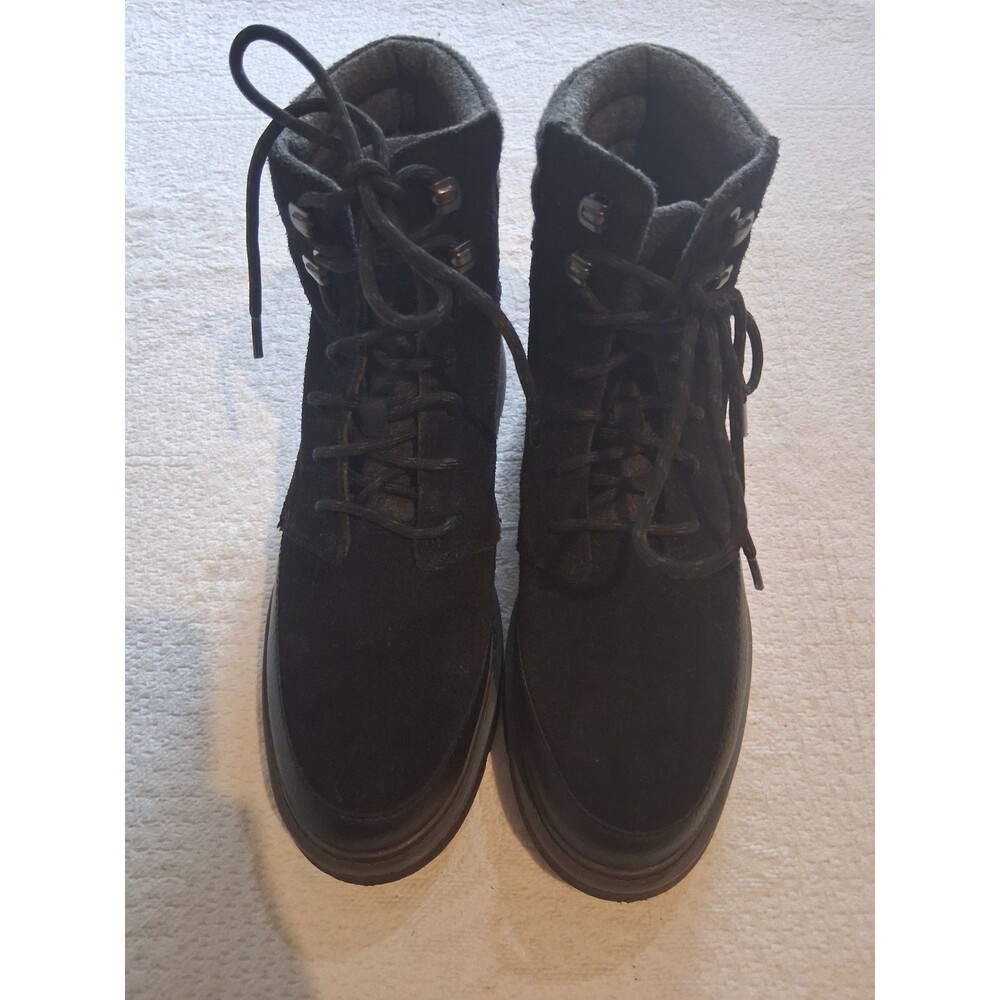 Clarks  Ivery Jet Low Boots Women’s Size 9.5 Black